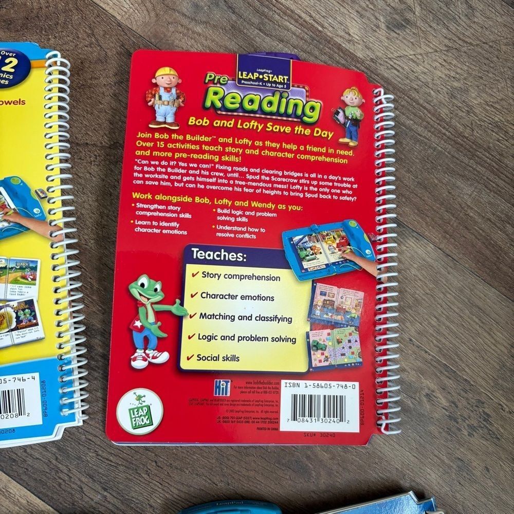 LeapFrog LeapPad Interactive Phonics Book & Cartridge set of 4 Pre-reading - Picture 10 of 11